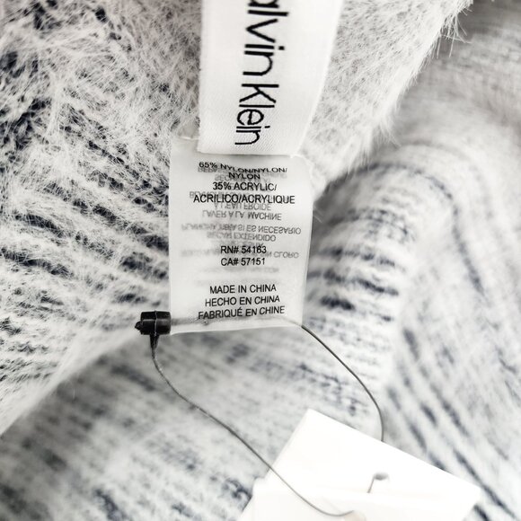 NEW Calvin‎ Klein Womens Infinity Loop Scarf 85% Nylon 15% Acrylic Blue & White - Picture 3 of 8